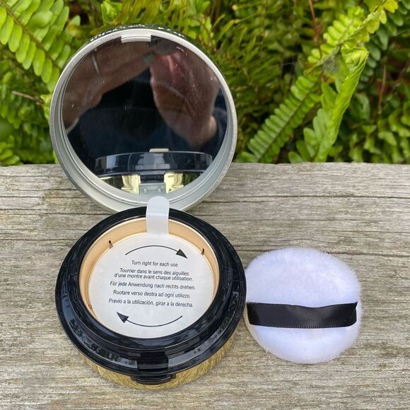 NIB New Elizabeth Arden Pure Finish Mineral Powder Foundation 07 Beauty Makeup - Picture 7 of 11
